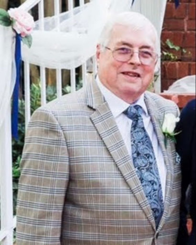 Robert Lawrence Knox Profile Photo