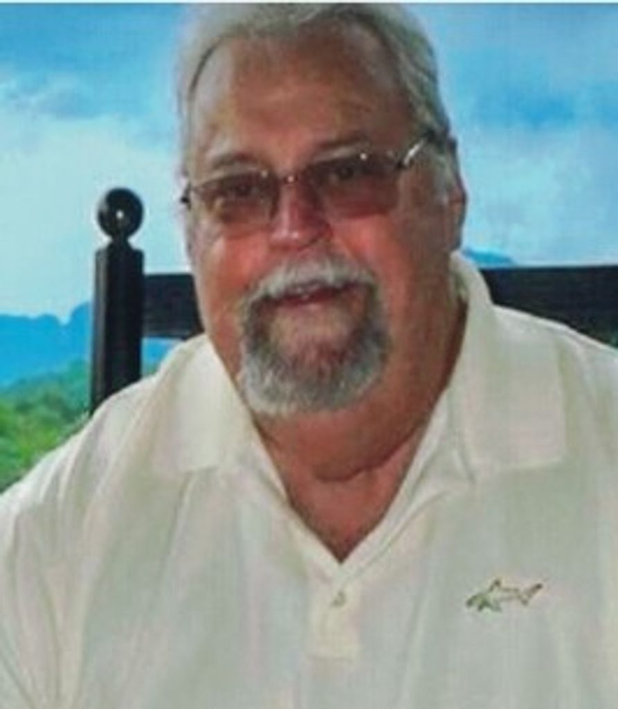 Thomas Owens Profile Photo