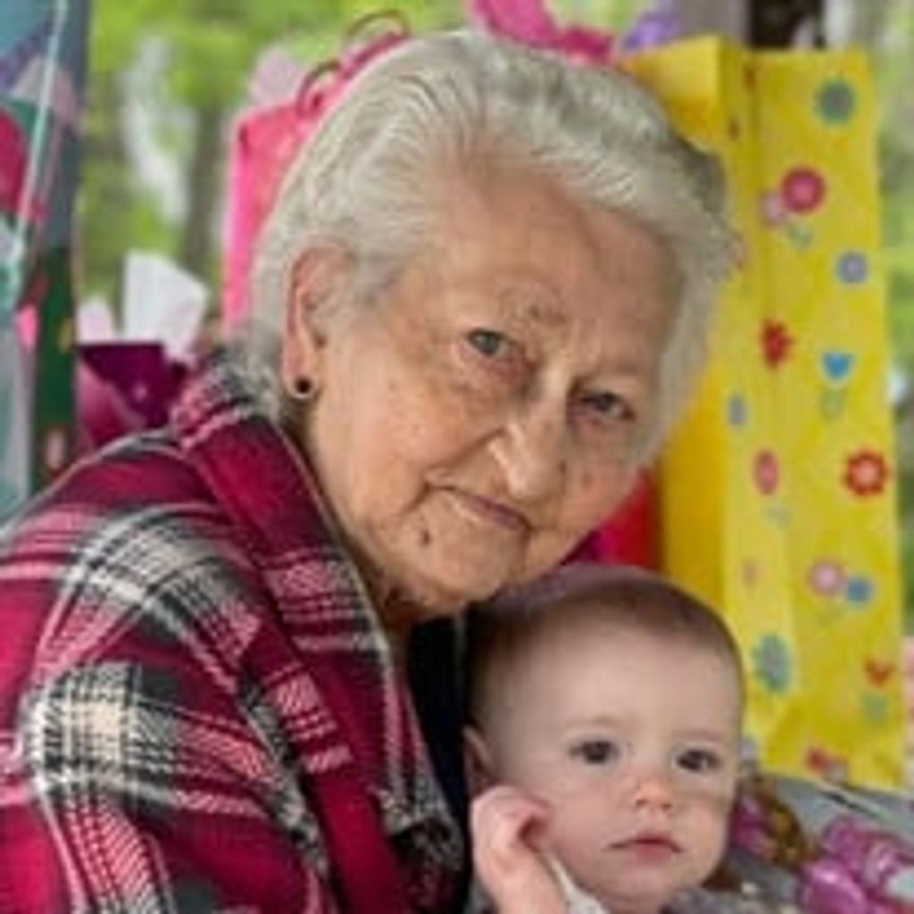 Lynn Evelyn F. Shuey