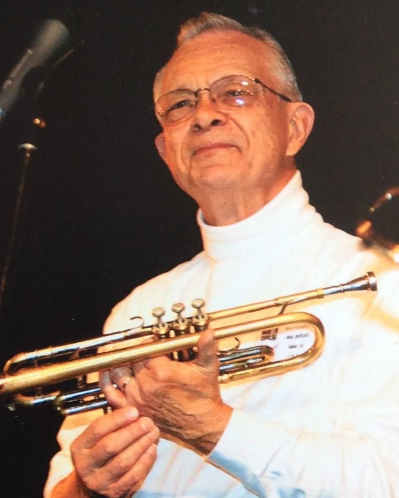 Robert J Jeffcott