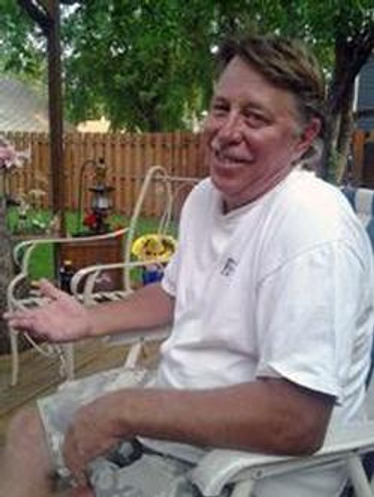 Charles "Chuck" Gordon Mclaughlin