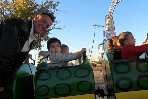 Orlando Oscar Trevino photo gallery thumbnail 72 of 172