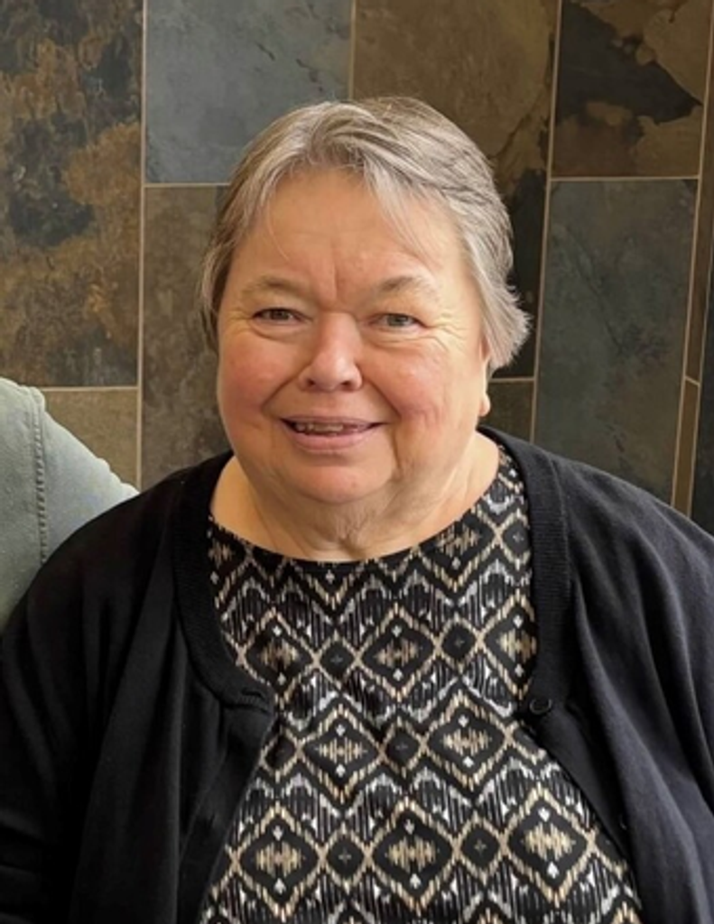Lori K. (Sundeen) Tomsich