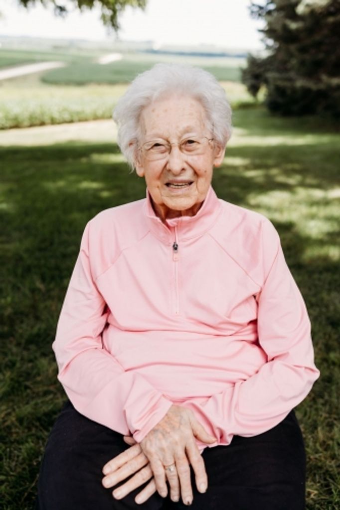Mrs. Gerry Robinson