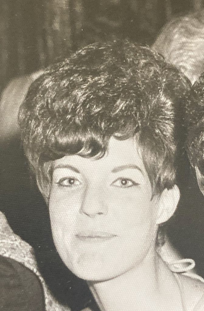 Terry Marie (Dellone) Klutka Profile Photo