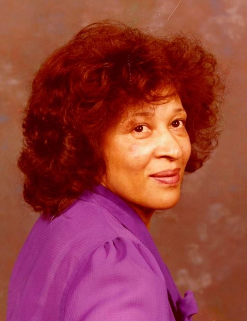 Edna Perry Profile Photo