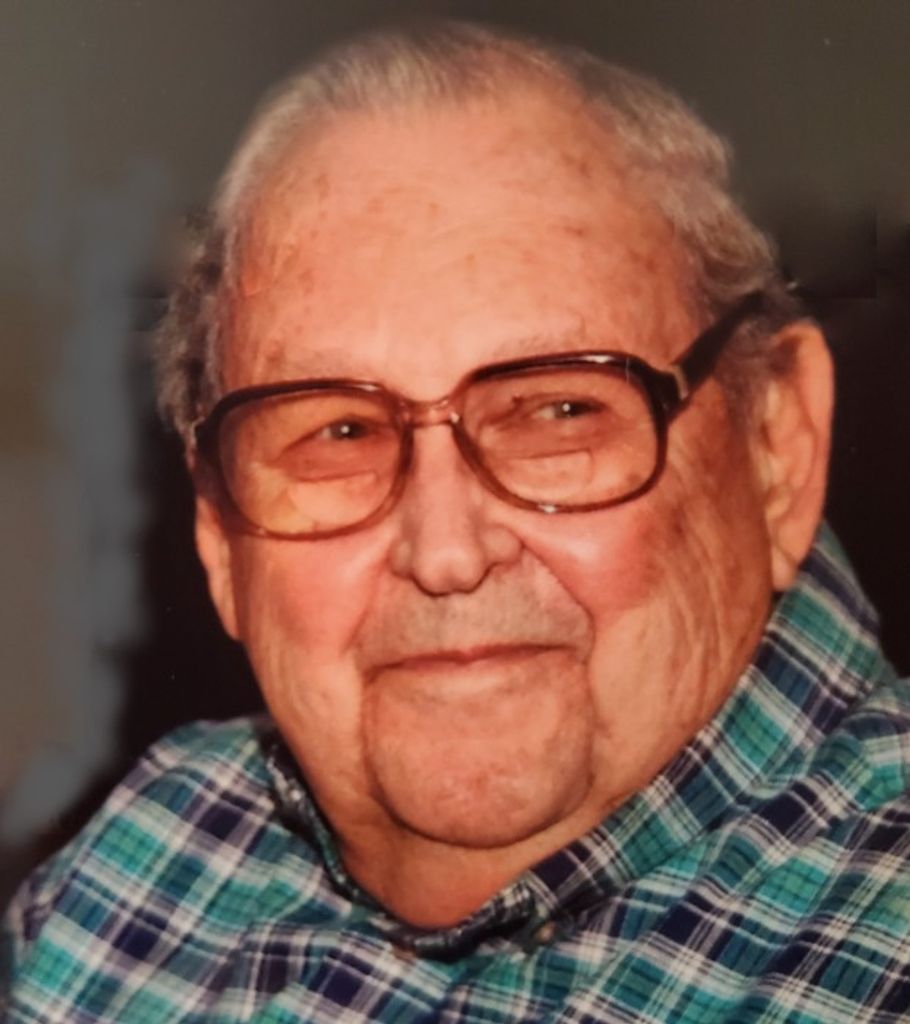 W. Roger Nast Profile Photo