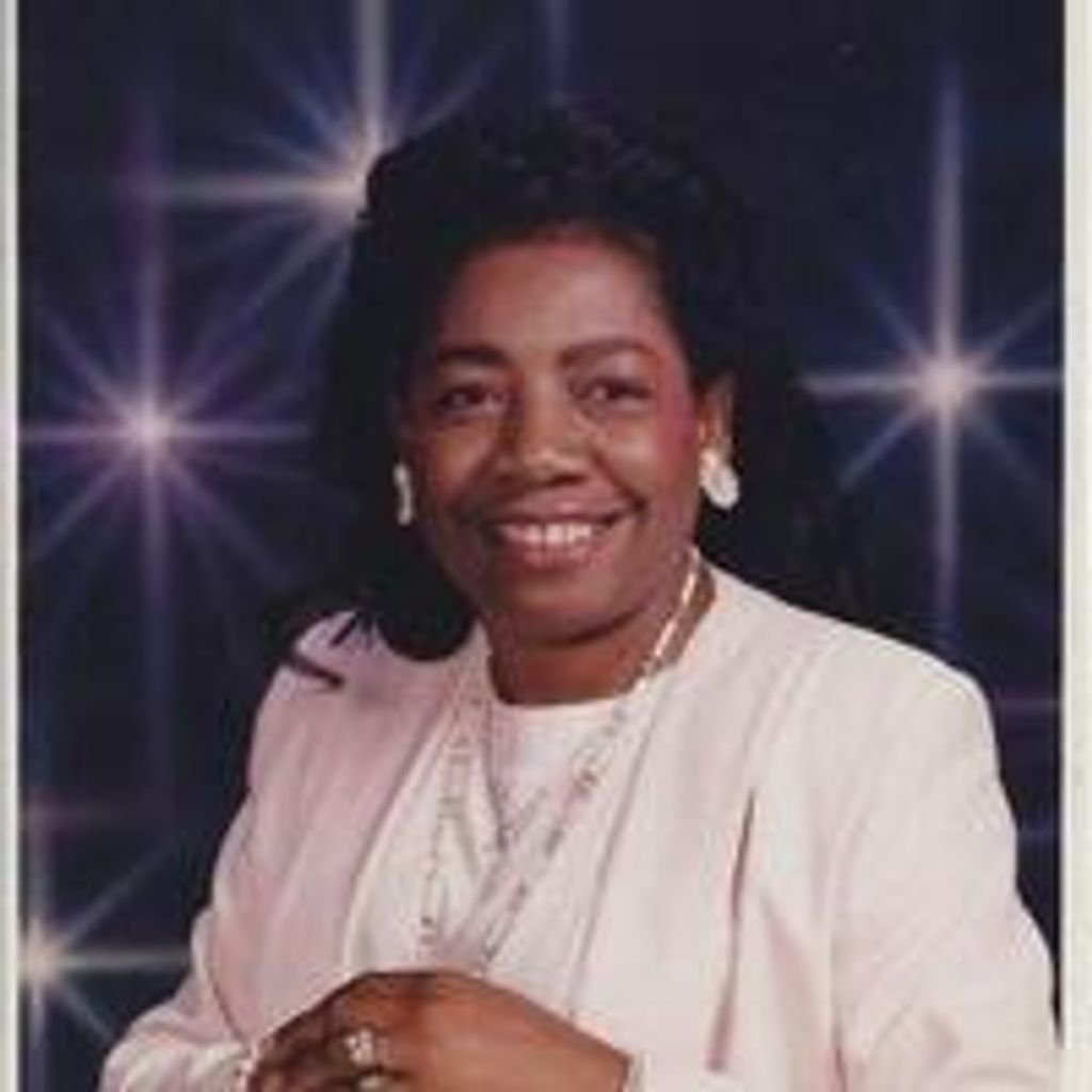 Aligee Maxwell Delaine