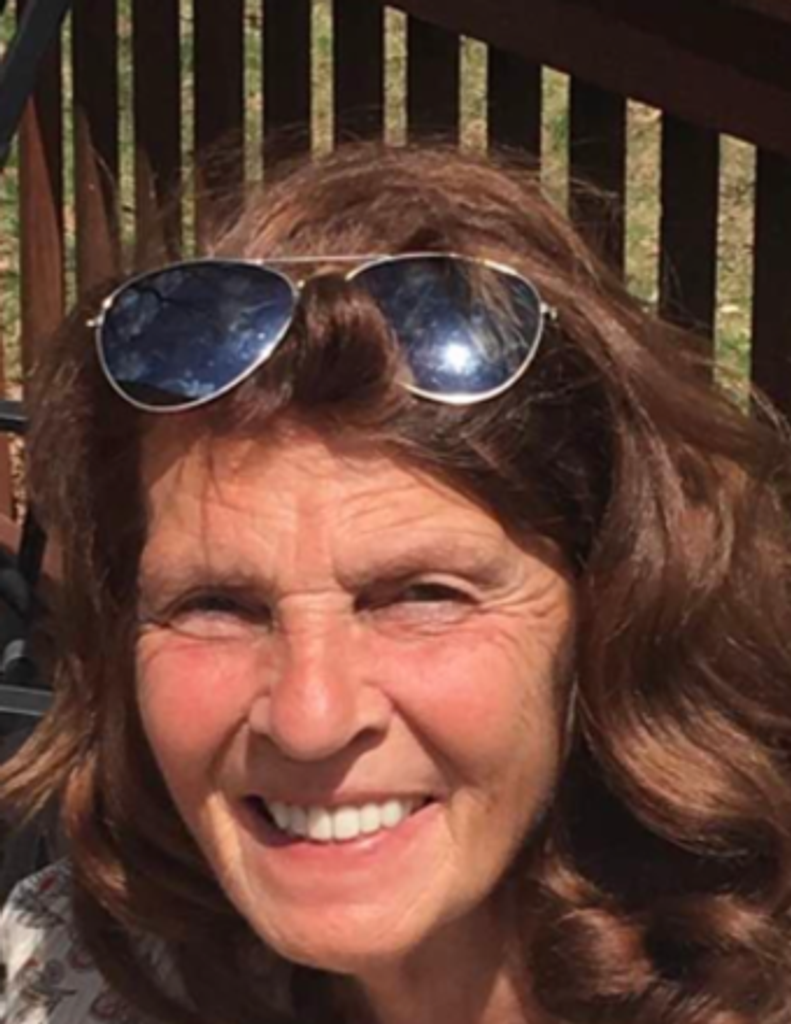 Luana Thelma (Mcwain) Giardina