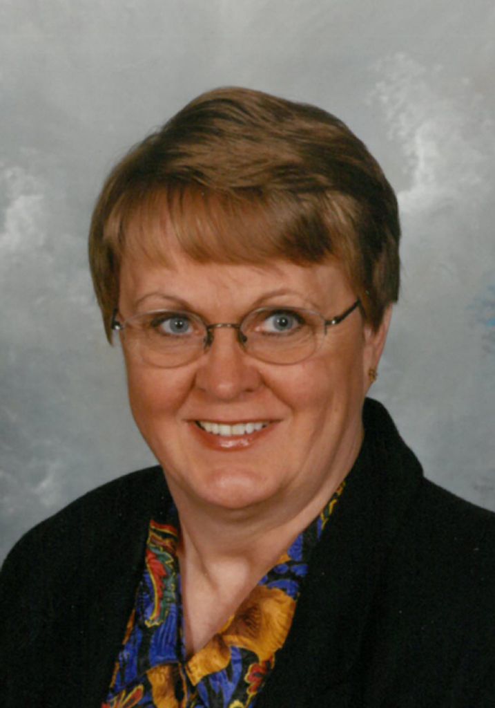 Arlyce (Larson)  Mahlberg