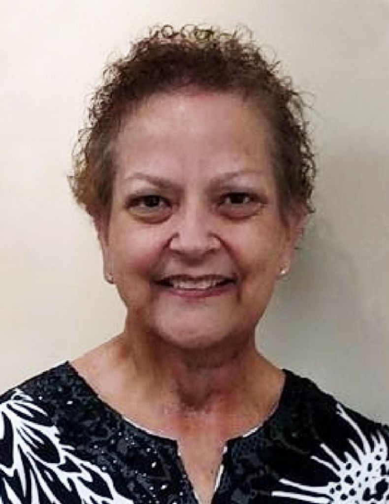 Vicki Lynn (Walden)  Waters