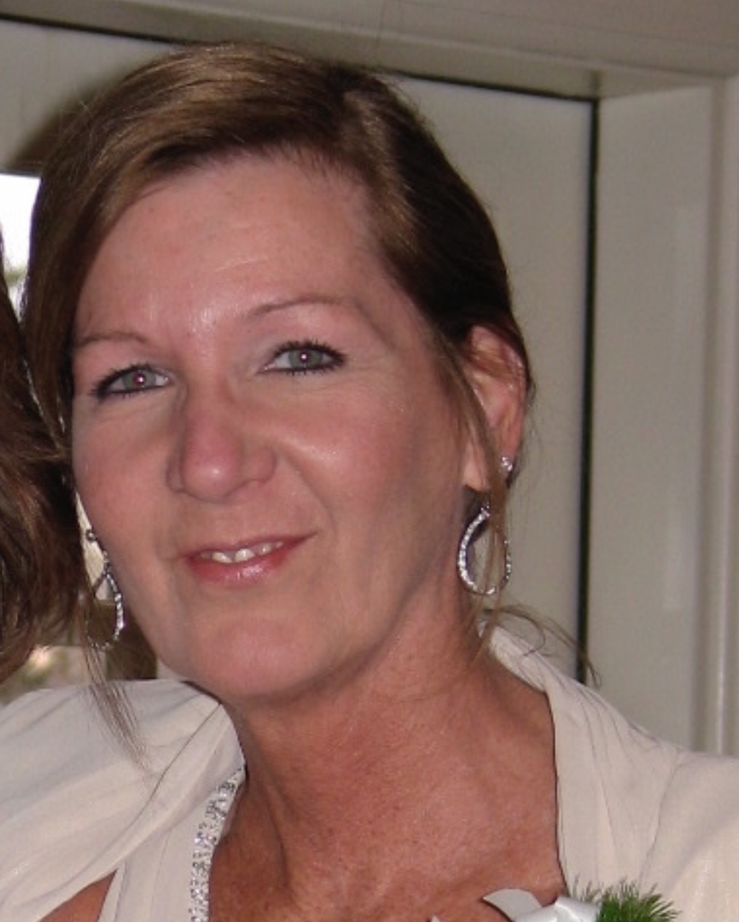 Mrs. Ellen Knutson