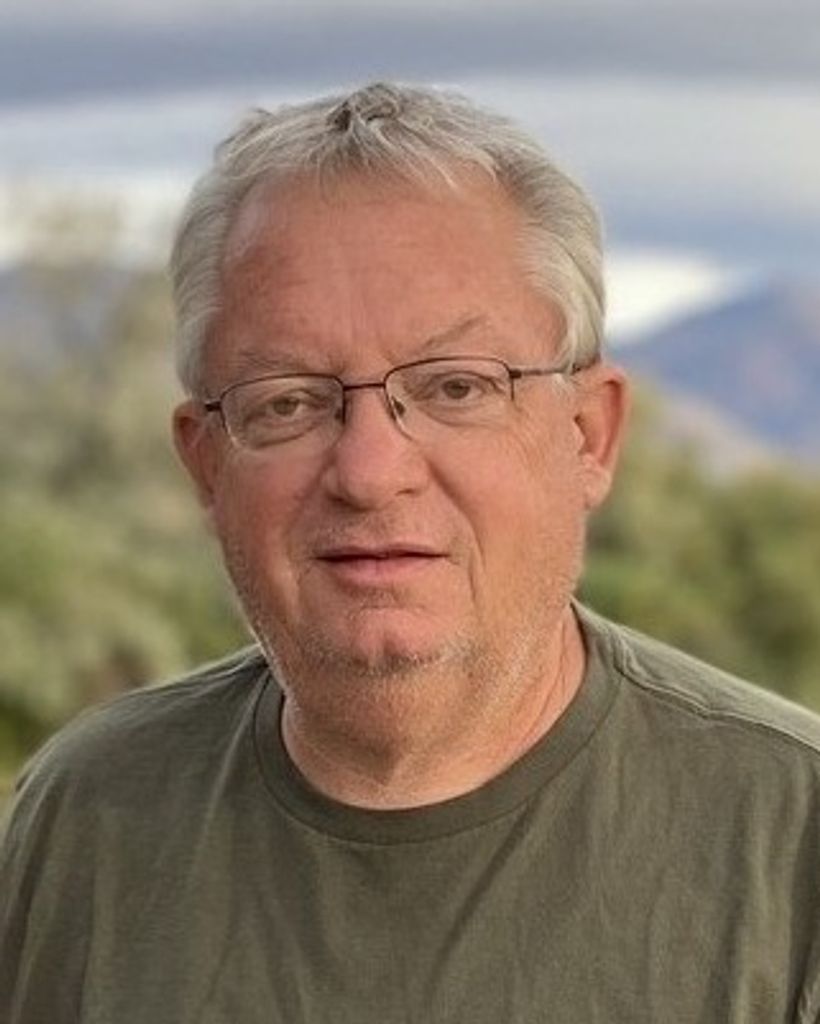 Alan Luris Chapman Profile Photo