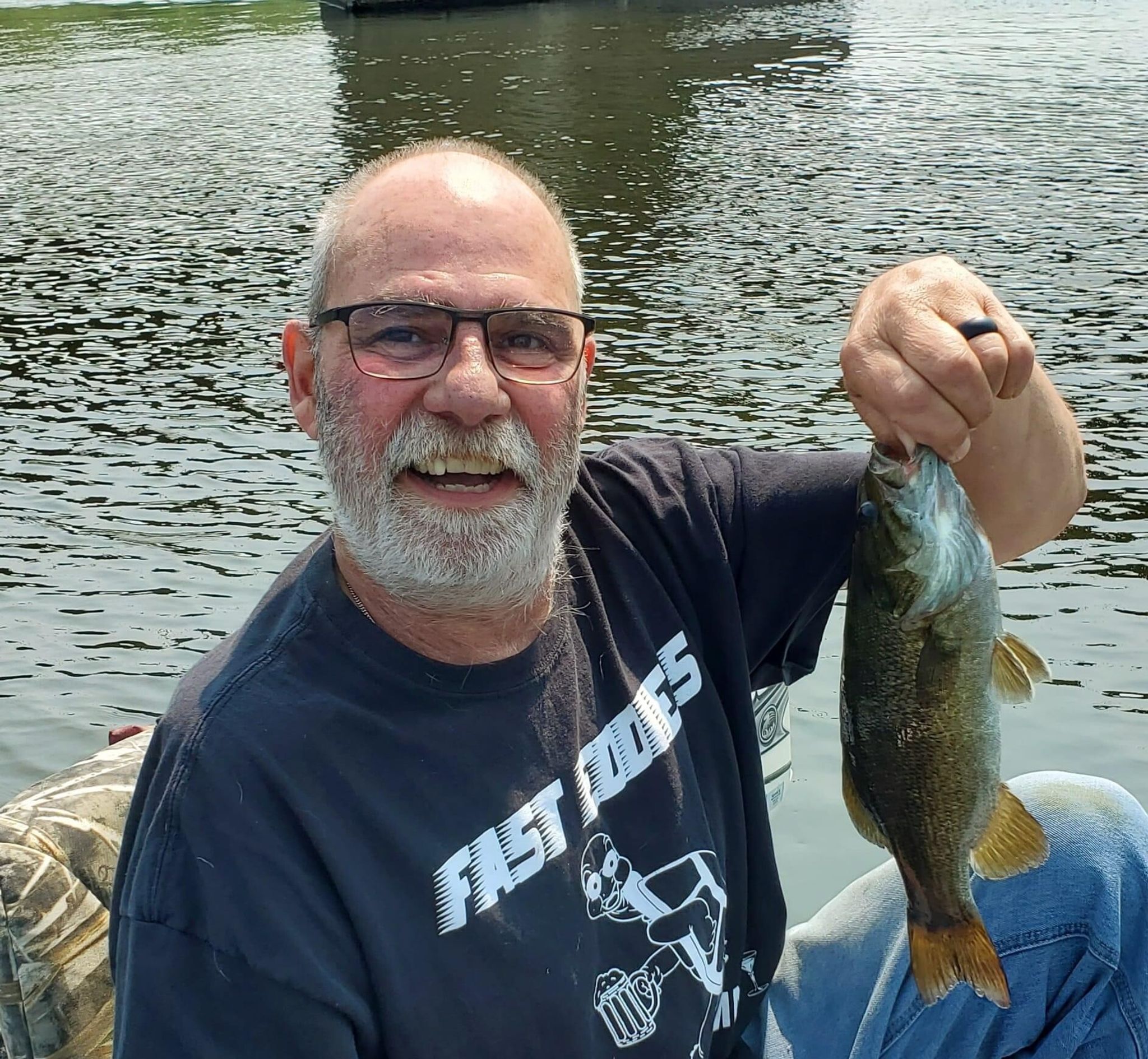 Edward \, image size:2048x1890