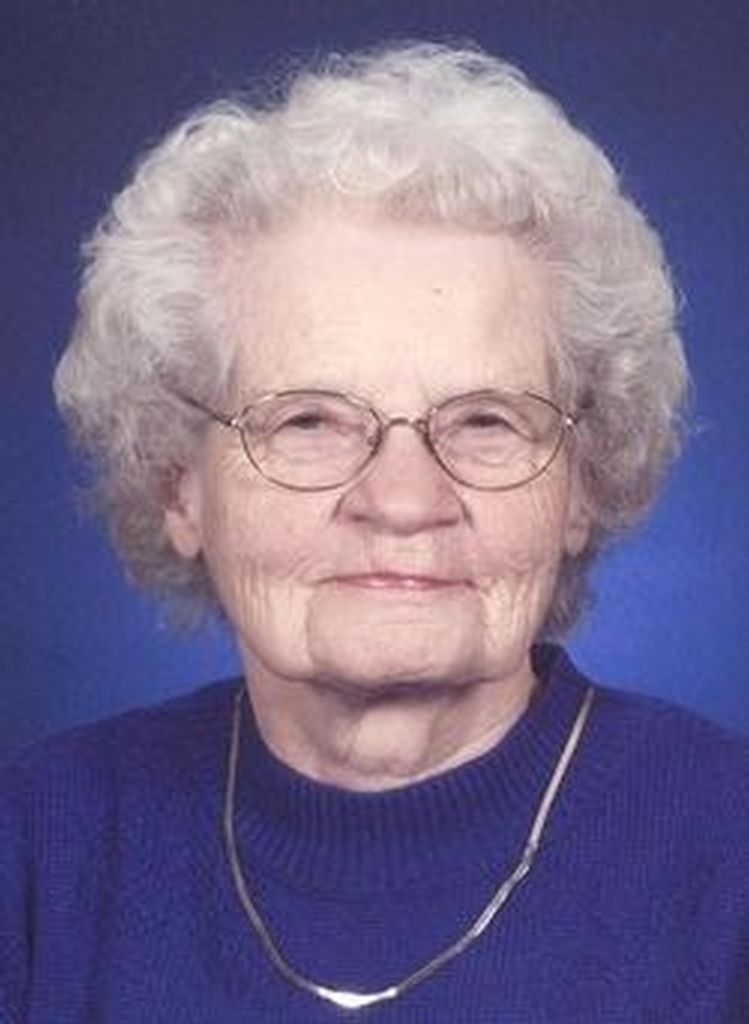 Lola May Bloomquist Profile Photo