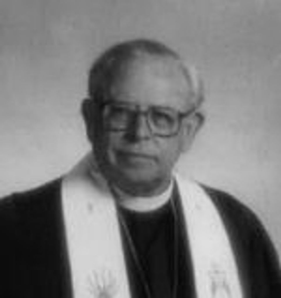 Dr. E. Moss Robertson Sr