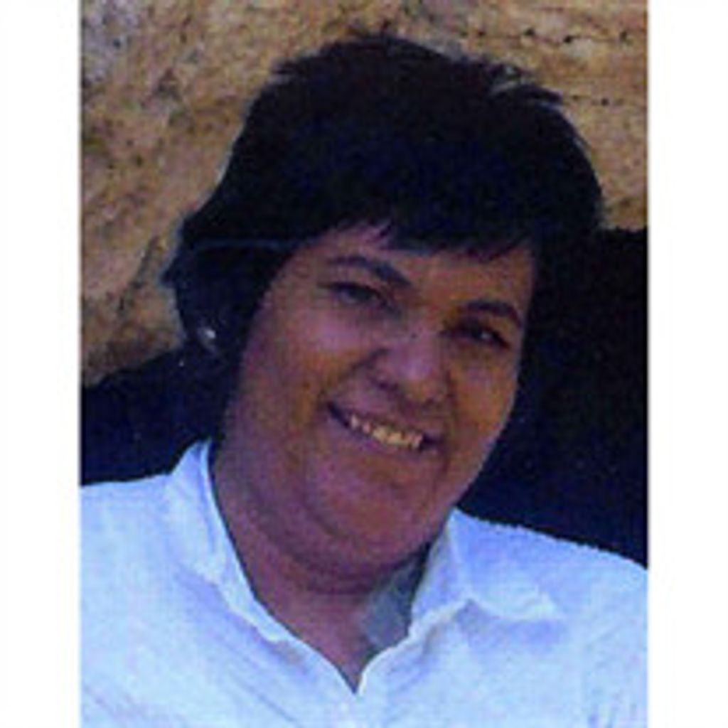 Irma Navejas