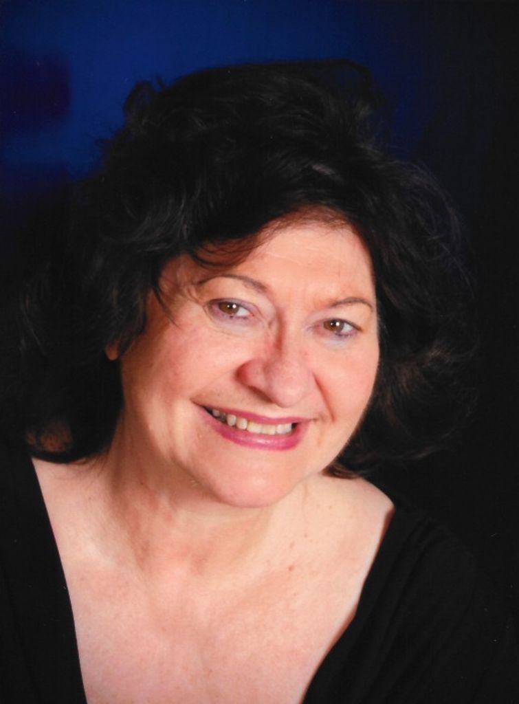 Mary Lou (Crnkovic)  Carlson