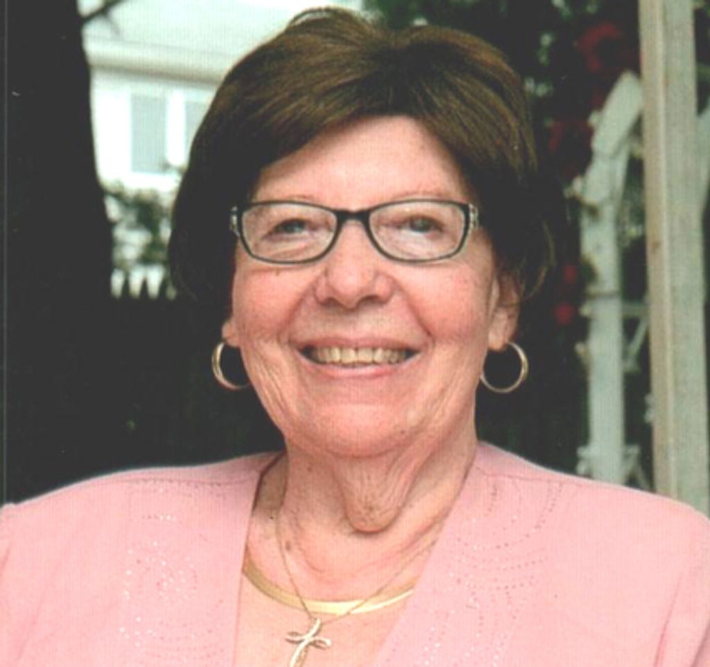 Alzira S. Pereira Profile Photo