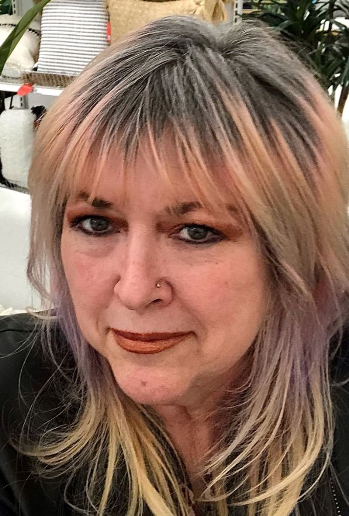 Paula Elise Hunt