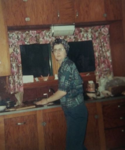 Liela Fridgen photo gallery thumbnail 162 of 337