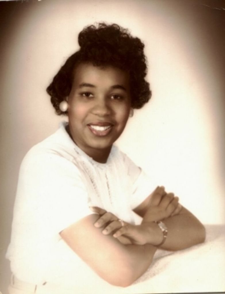 Edna L Gault