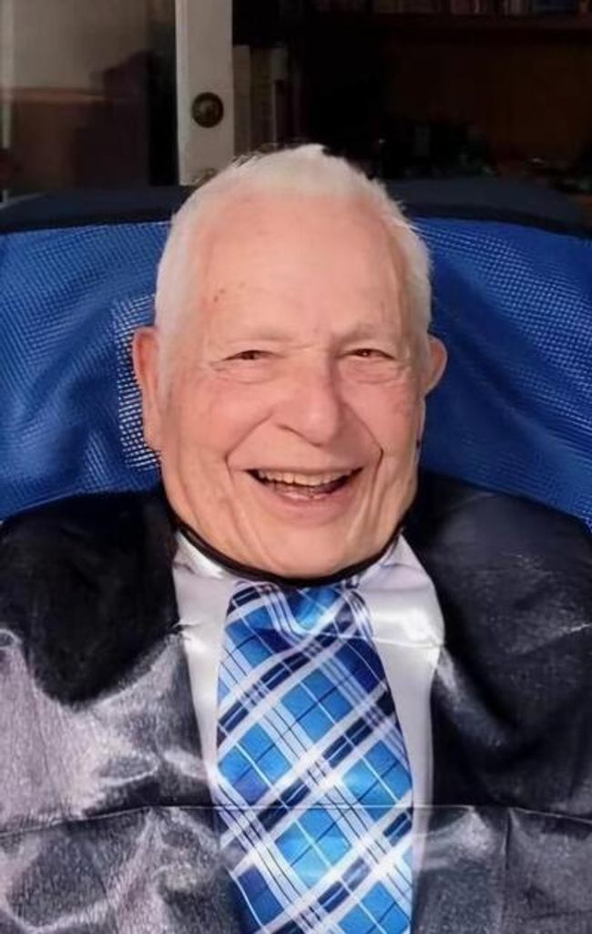 Hershel James Mackey Profile Photo