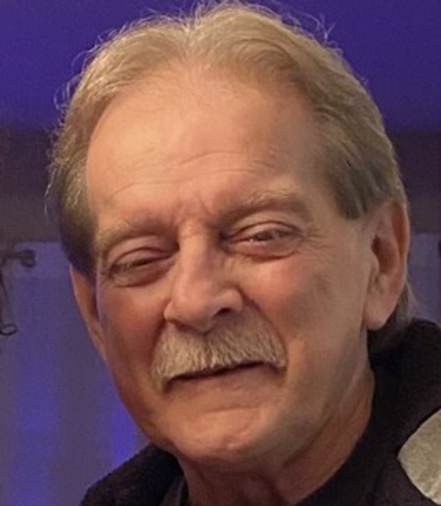 Michael Rhodes, Sr.