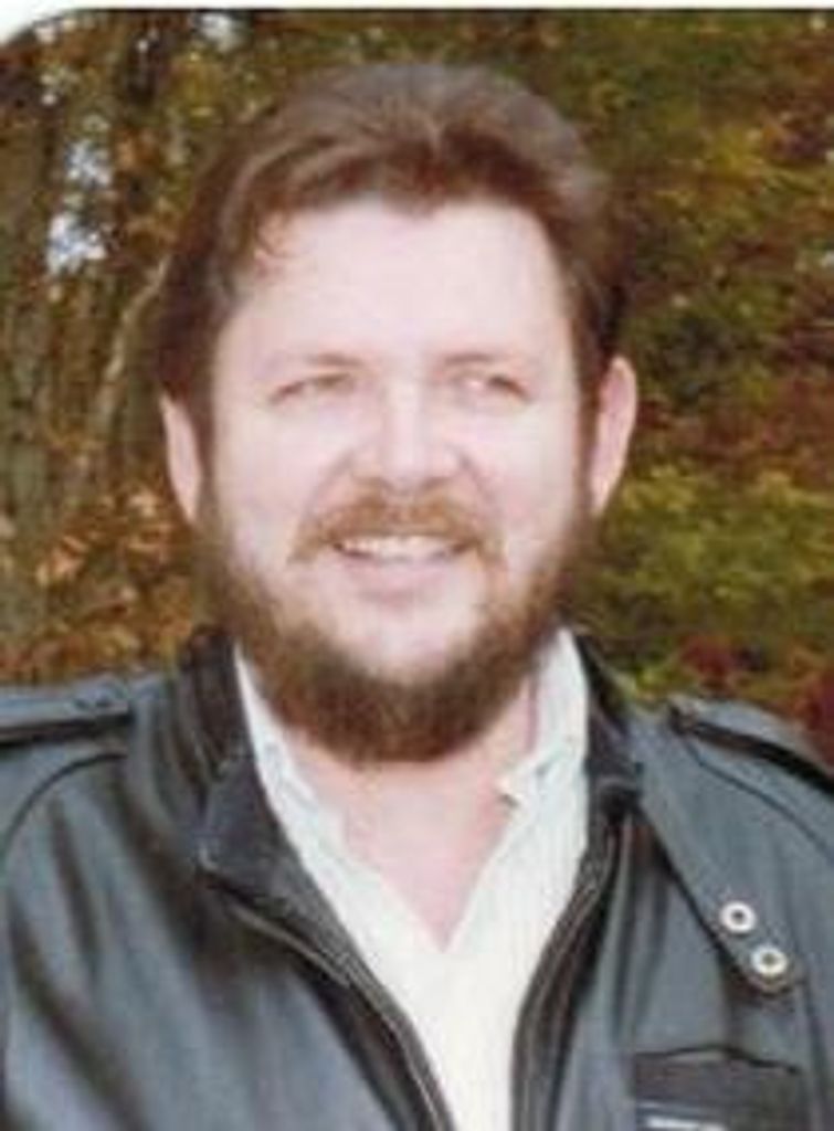 Mickey Russell Lewellyn