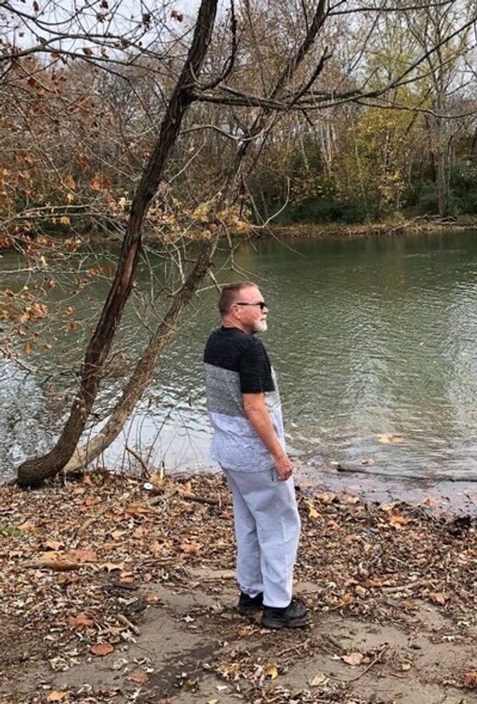 Michael Wayne "Mike" Nipper