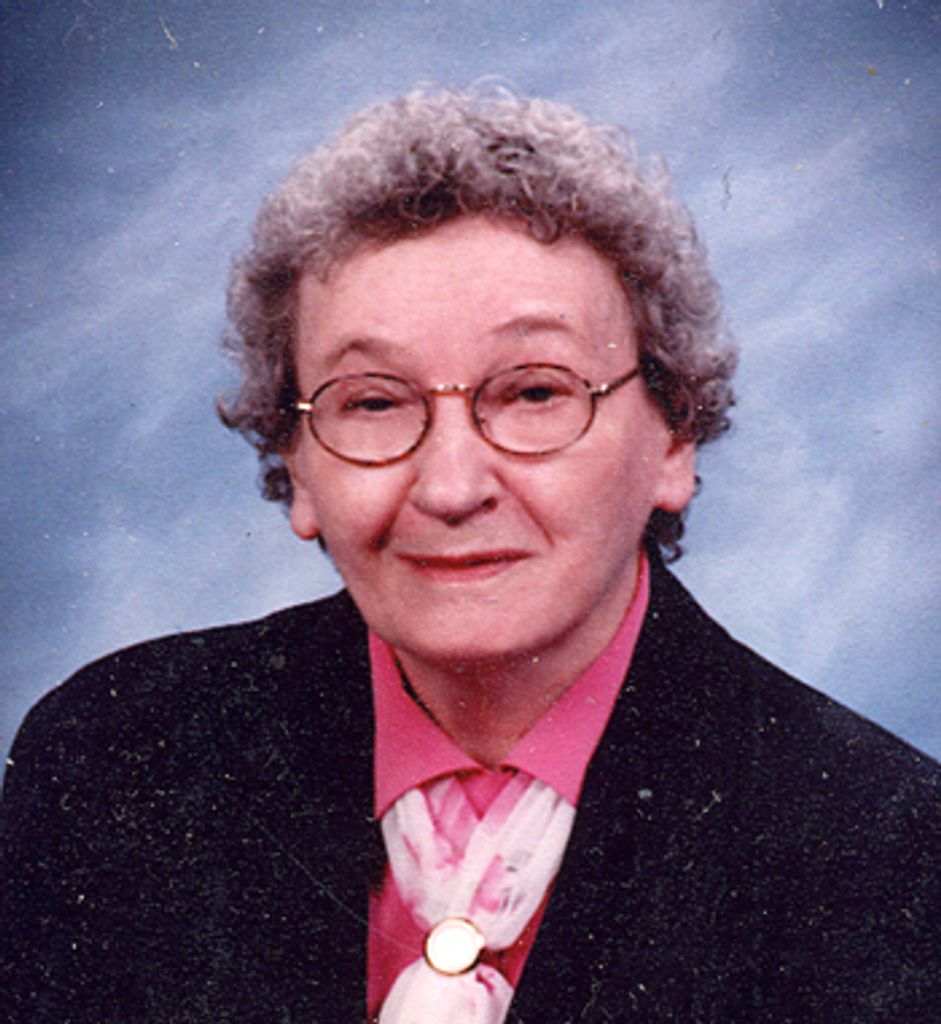 Lydia Reich Profile Photo