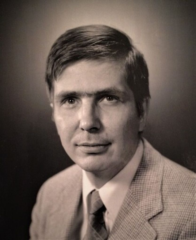 Charles Dennis Lacina Profile Photo