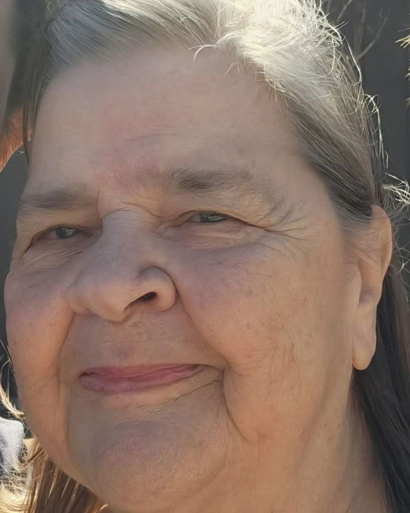 Betty Carolyn (Fleming) Roberts Profile Photo