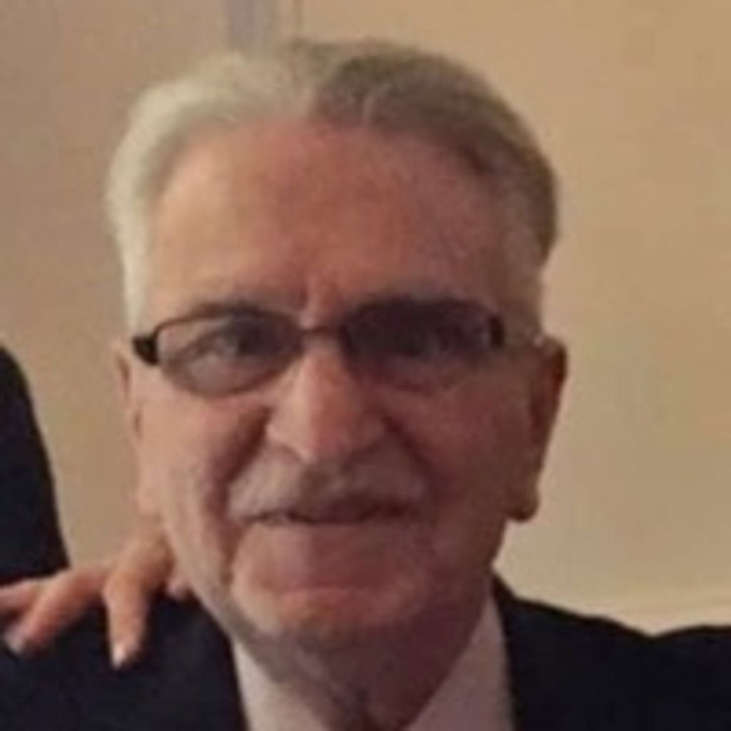 Robert A Casile