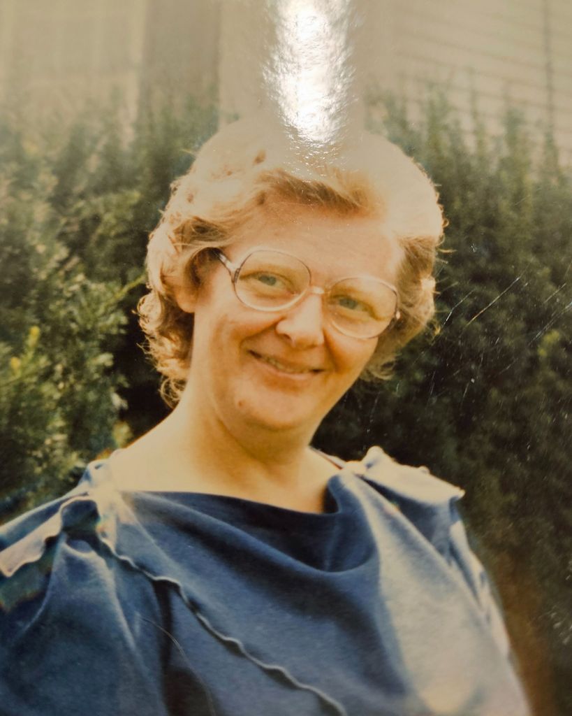 Carol Sue Eckroth Profile Photo