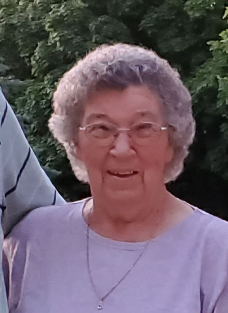 Greta Merle (Graf)  Rhoades