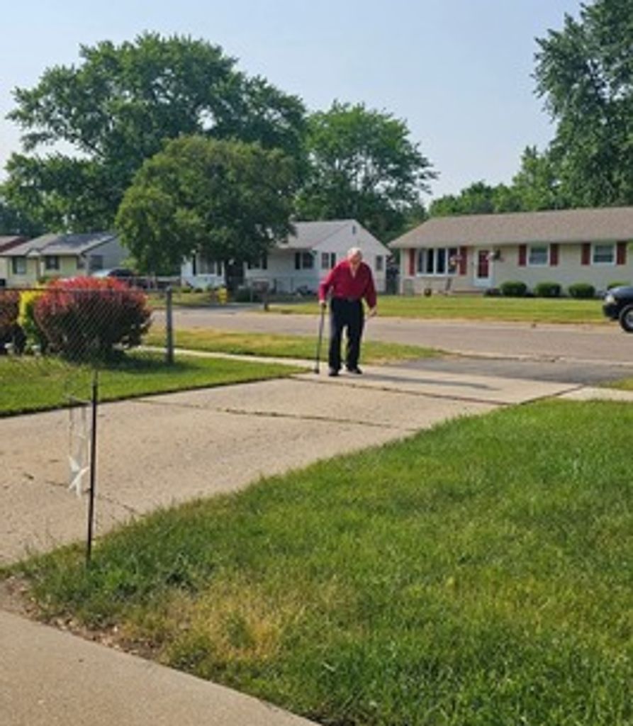 Lester Guffey Profile Photo