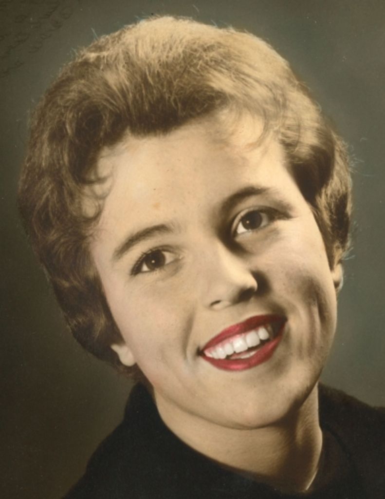 Carolyn Stone Ross Lewis