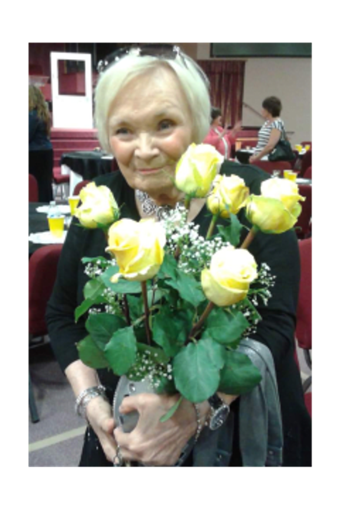 Lucinda Dier