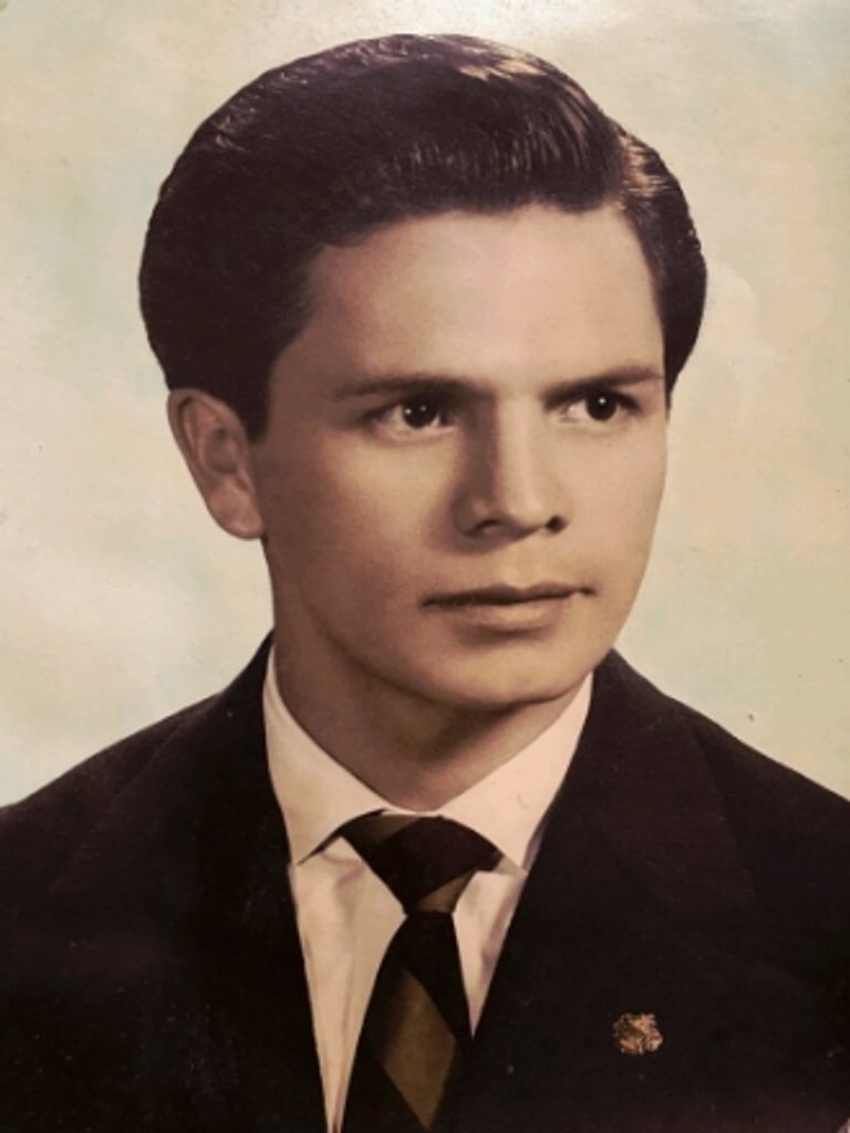 Oswaldo Gutierrez Profile Photo