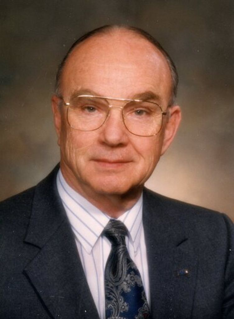 Dr. Gordon Lloyd Scofield