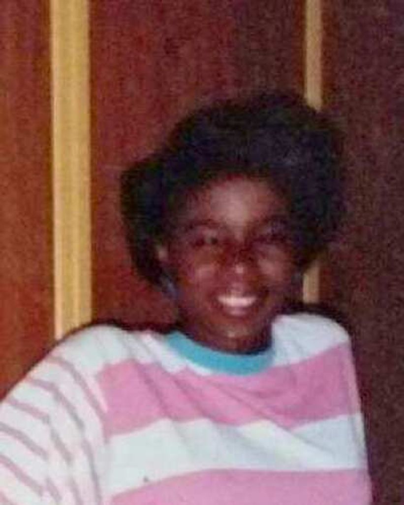 Donna Beatrice-Tracey James