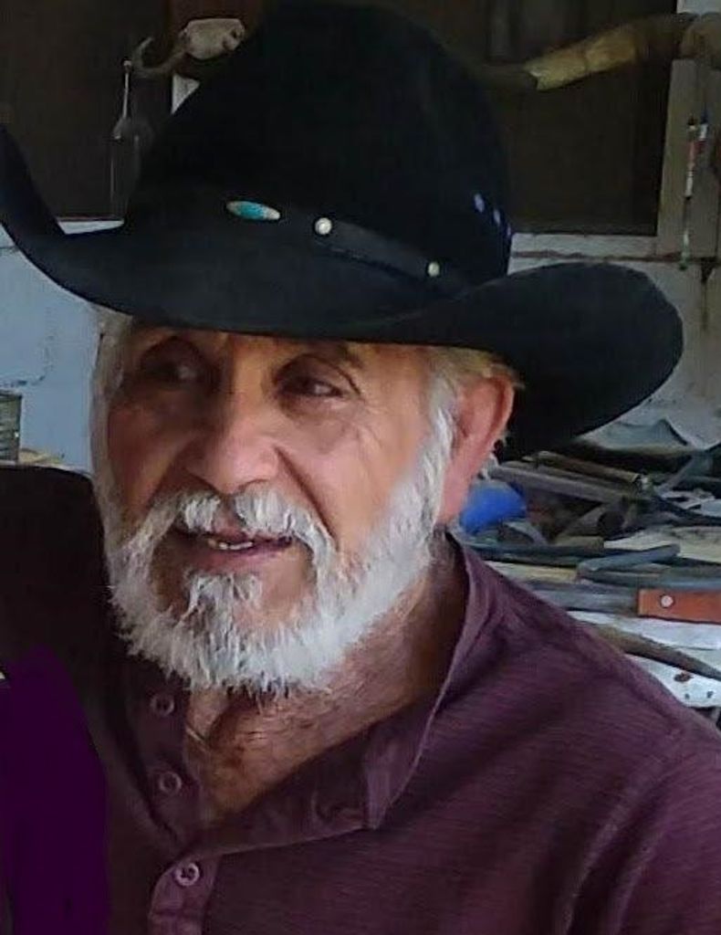Alfredo Levario Profile Photo