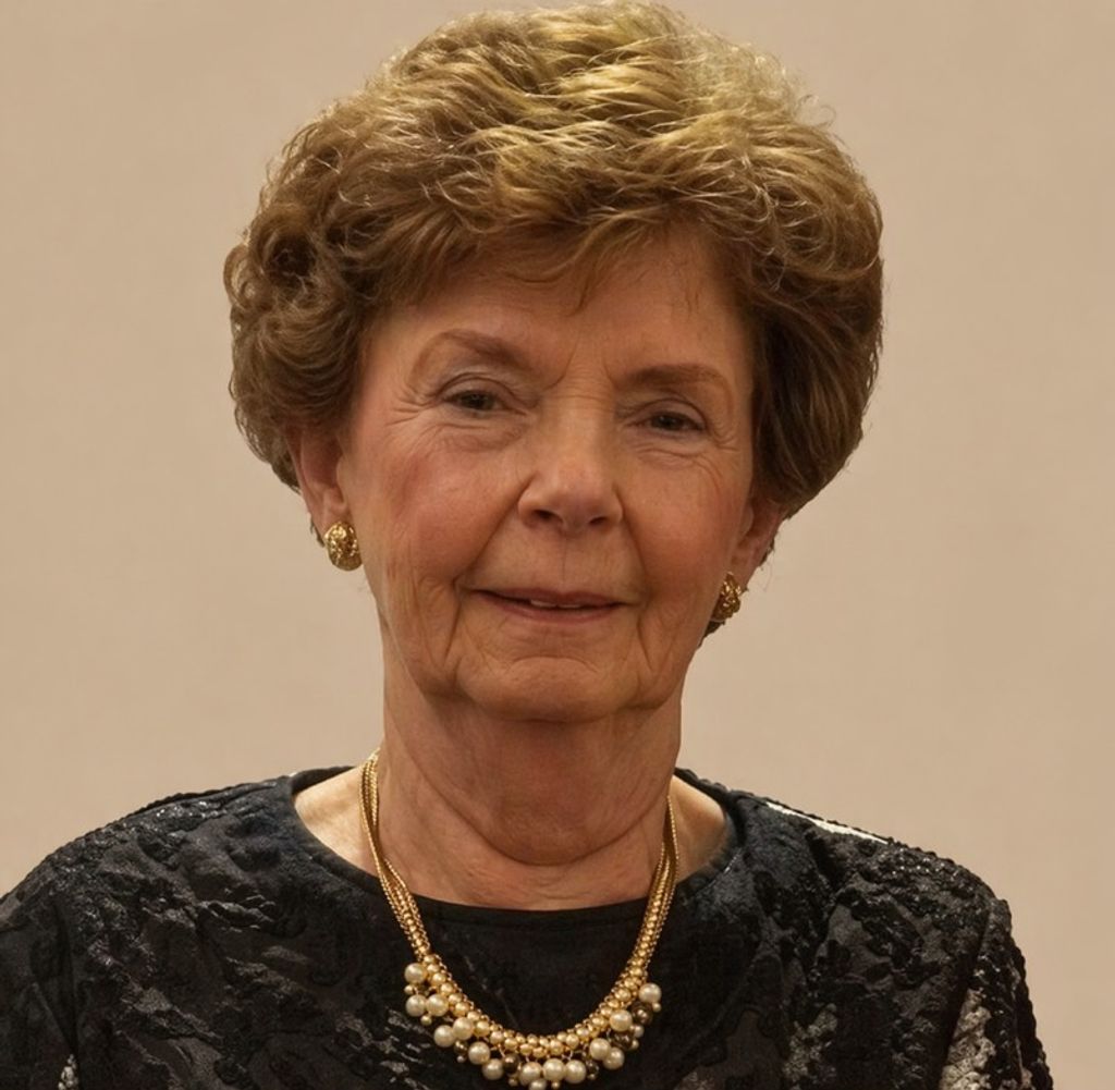 Elaine Weiland Profile Photo