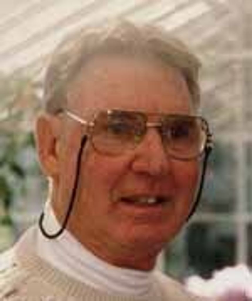 Everett Douglas Mills, Sr.