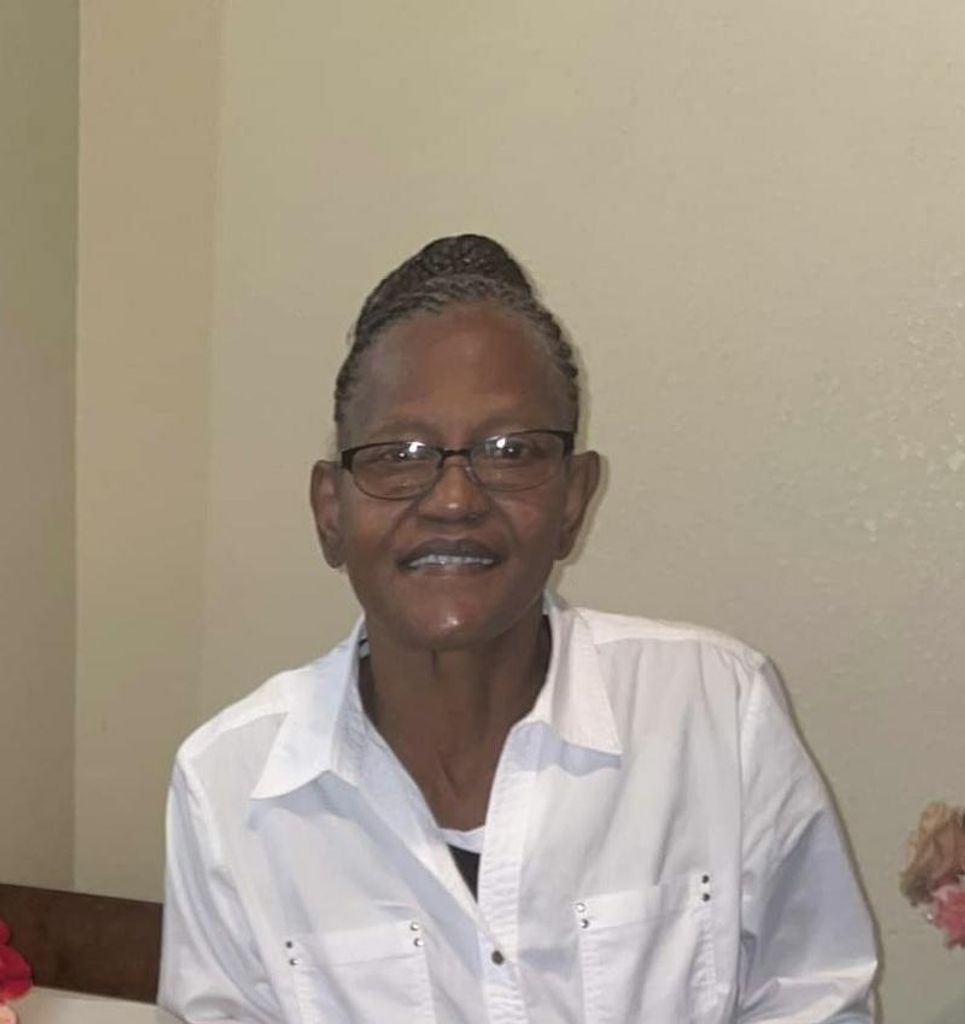 Annie R. Robins Profile Photo