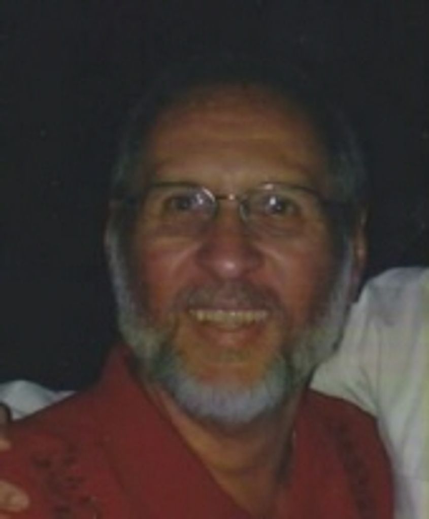 Emilio Poppy Velez Profile Photo