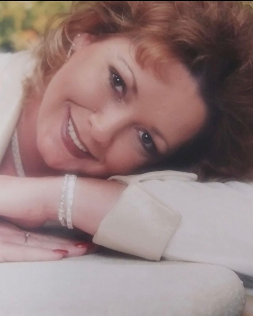 April Lee Garbutt Profile Photo