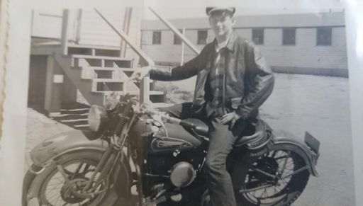 Robert Wyman photo gallery thumbnail 1 of 17