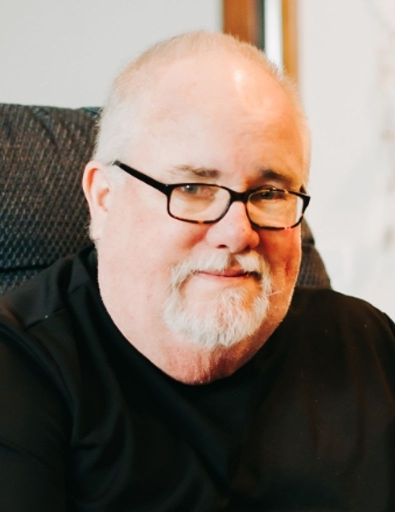 Bernard "Tom" Robb, Jr. Profile Photo